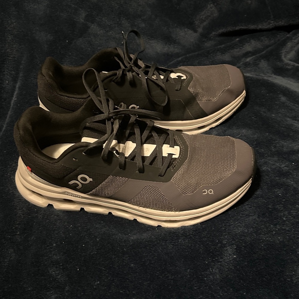 On Cloud Runner Eclipse Frost Men's Athletic Shoes Sneakers Size 9.5